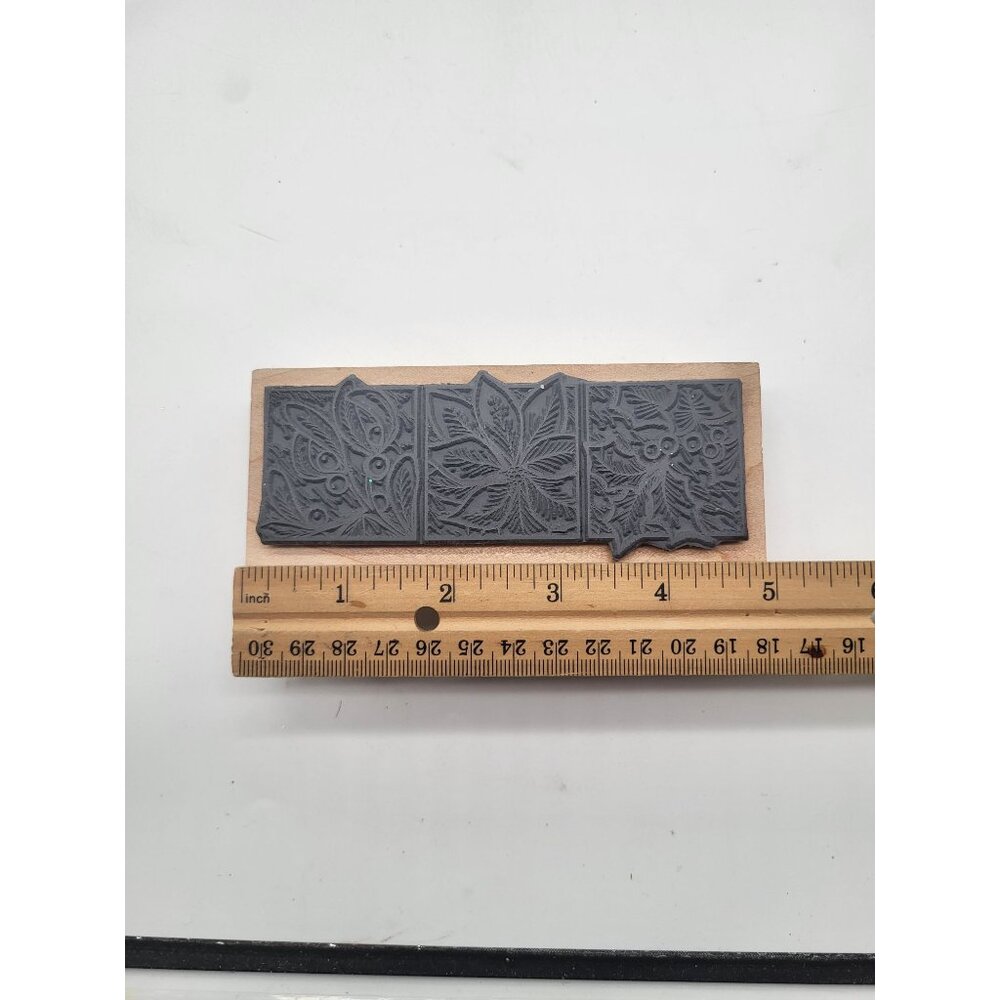 Magenta Wooden Rubber Stamp Block Christmas Poinsetta & Holly Berry Holiday - Picture 6 of 7